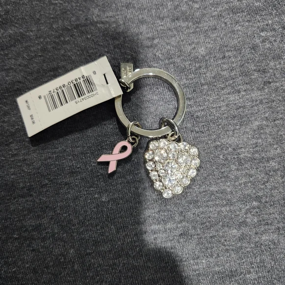 Coach Pave Heart BCA Keychain - Breast Cancer Awareness - New With Tags - Picture 2 of 3